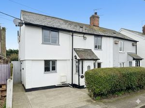 LORDS COTTAGE- click for photo gallery